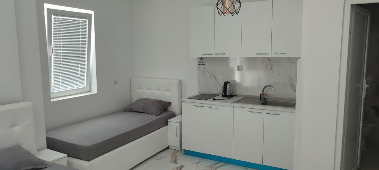 Golem Apartment Exterior foto