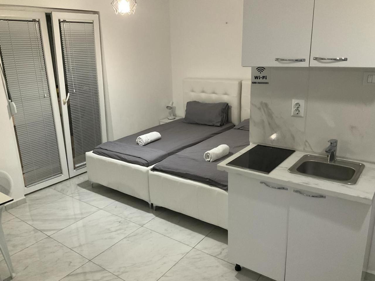 Golem Apartment Exterior foto